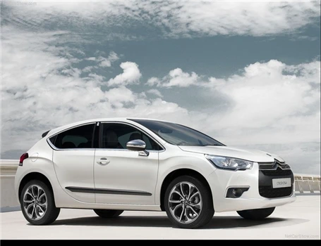 کفپوش چرمی پنج بعدی سیتروئن Ds4